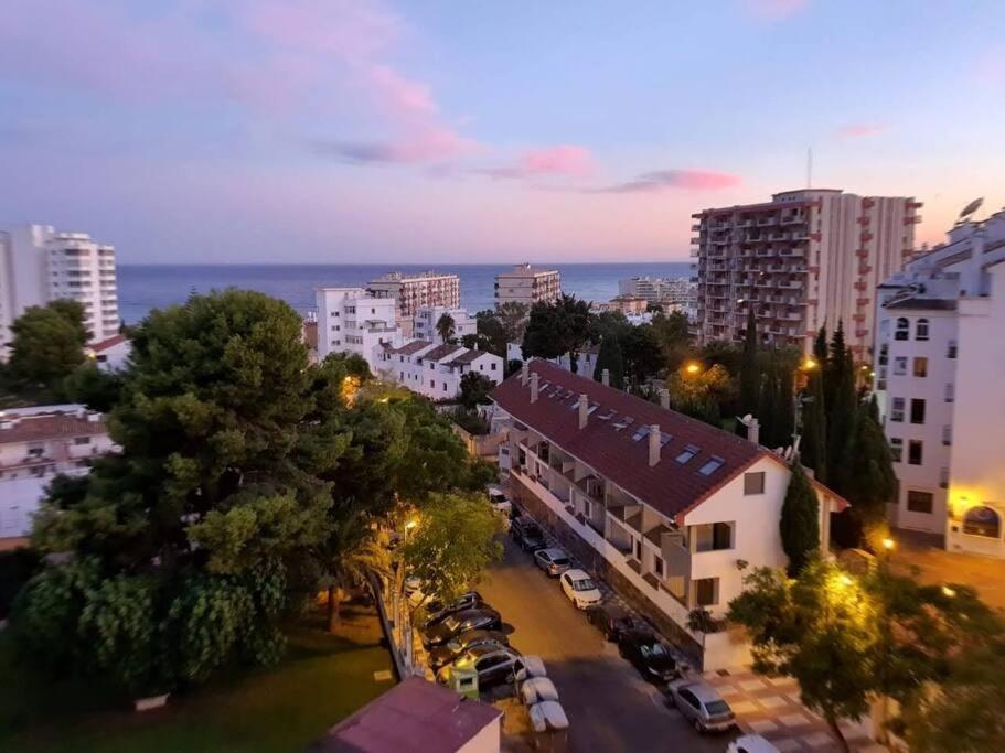 Beautiful Sea Views Cozy Apartment 350 M From Beach 베날마데나코스타 외부 사진