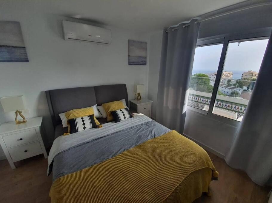 Beautiful Sea Views Cozy Apartment 350 M From Beach 베날마데나코스타 외부 사진