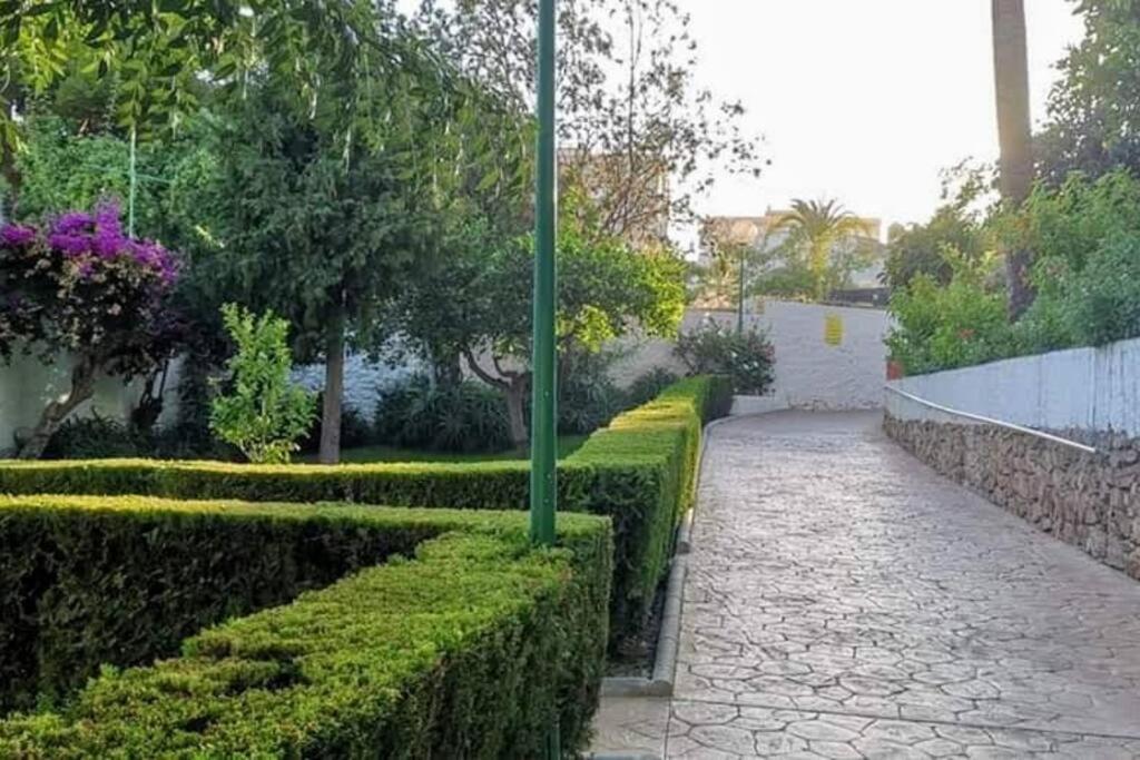 Beautiful Sea Views Cozy Apartment 350 M From Beach 베날마데나코스타 외부 사진