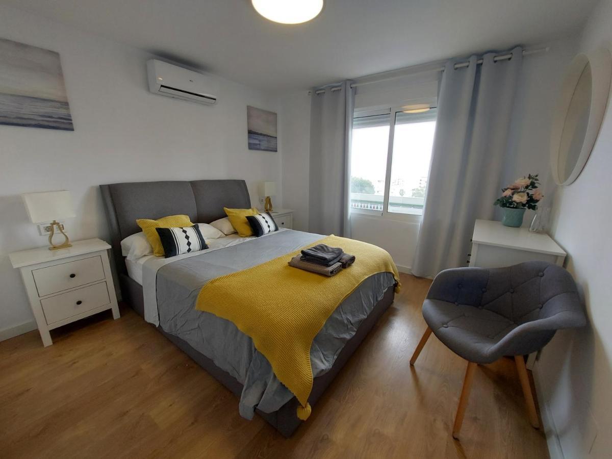 Beautiful Sea Views Cozy Apartment 350 M From Beach 베날마데나코스타 외부 사진